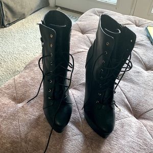 Shoe Dazzle black high heel boot size 11 women